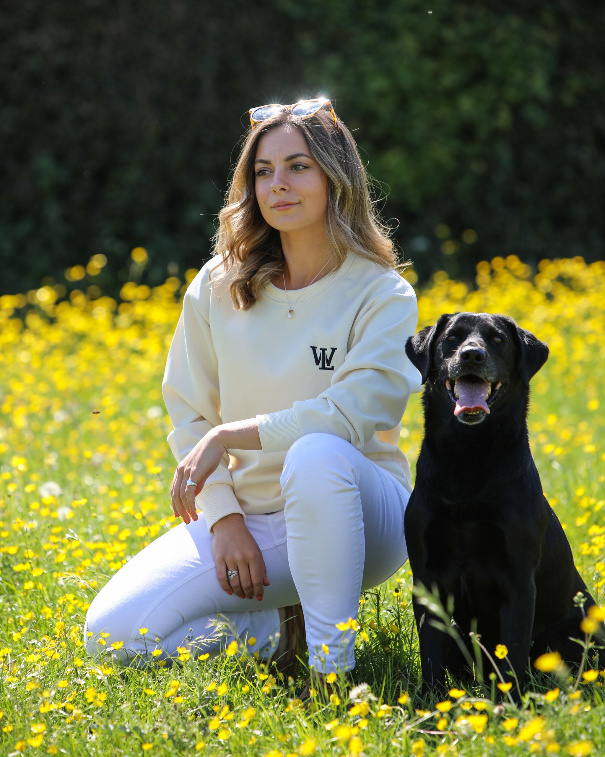 Women's British Columbia Ivory Crewneck Jumper