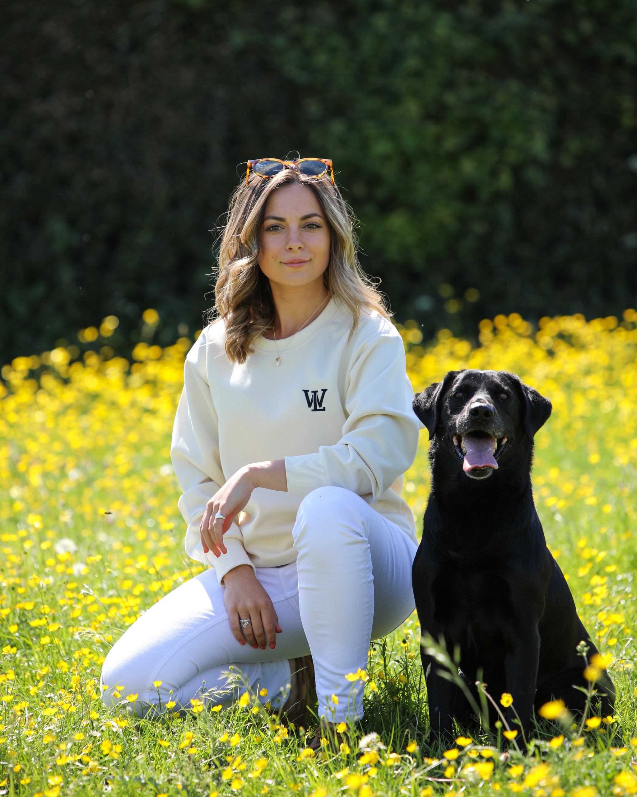 Women's British Columbia Ivory Crewneck Jumper